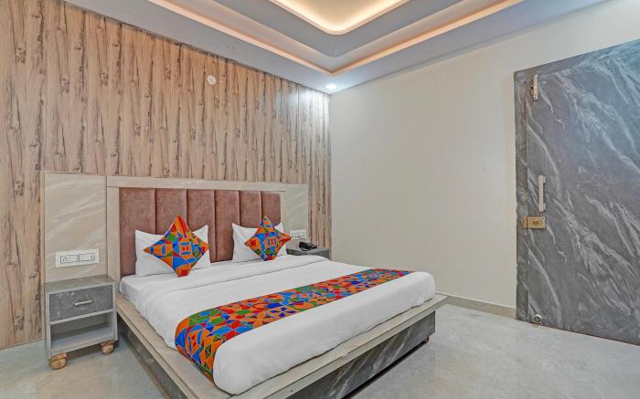 FabHotel The Grand Luxury Stay