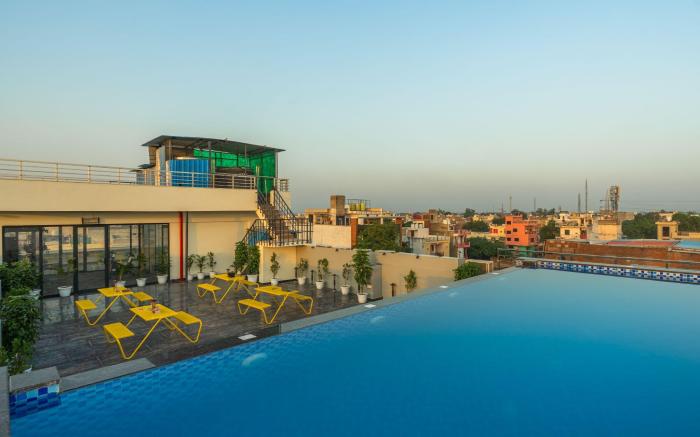 The Hosteller Agra, Tajganj