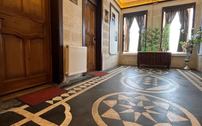 Ezel Hanım Konağı