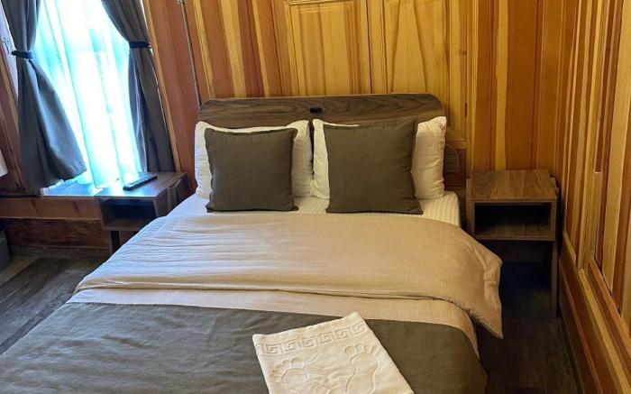 Ezel Hanım Konağı