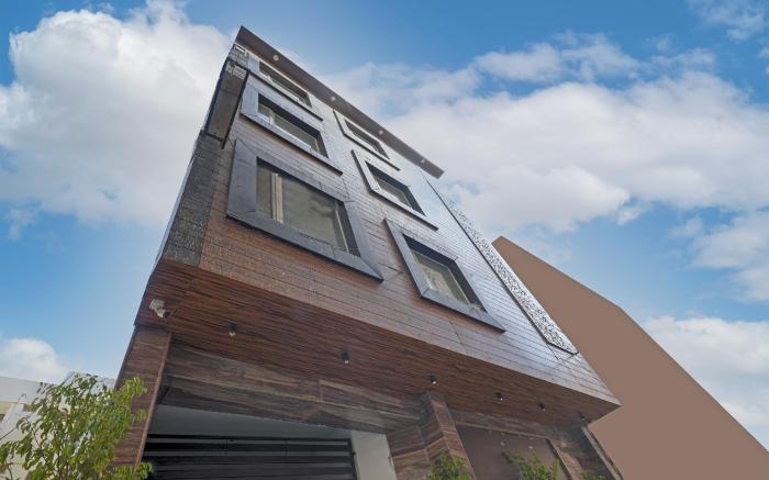 Hotel Rosewood-Near IGI -Airport-Terminal-3