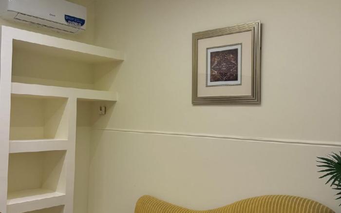 Apartment on Jordan Street, Abdali