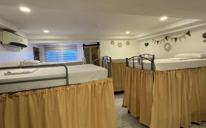 Harold’s Mansion Budget Dorm Room