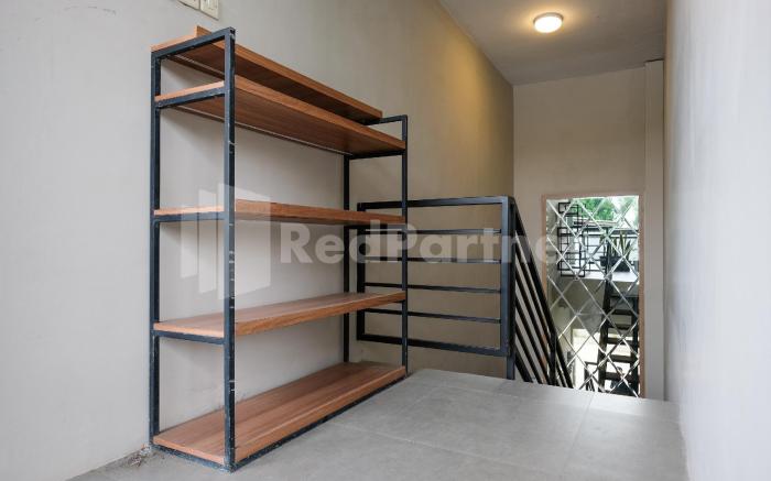 Kinara Homestay RedPartner Near Sleman City Hall