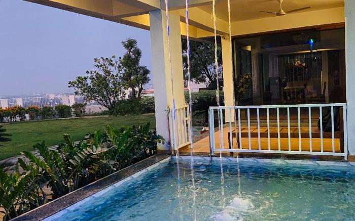 THS Hills & Horizon Boutique Hotel, Katraj