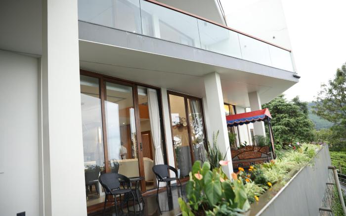 Hills and Hearts Luxury Villa