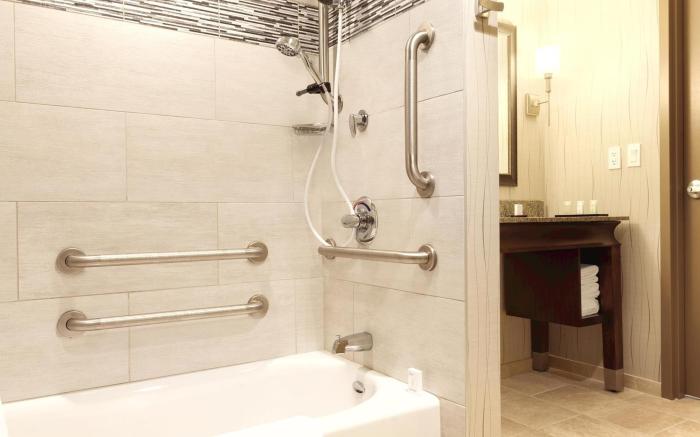 Embassy Suites Saratoga Springs