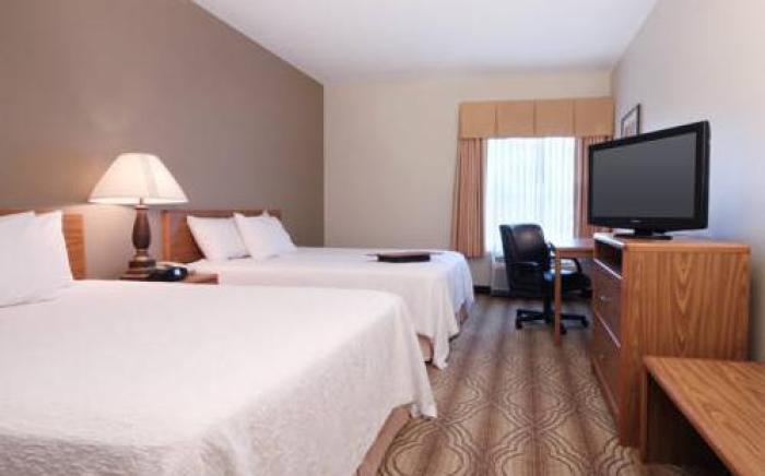Hampton Inn & Suites Ft. Wayne-North Hotel