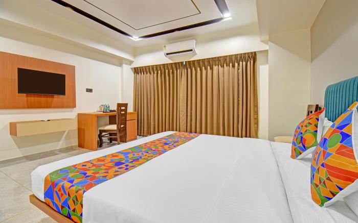 FabHotel New Moshi Grrand