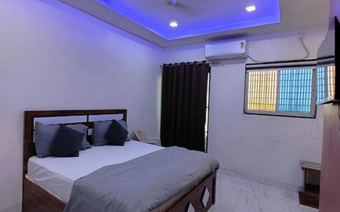 FabHotel The Royal Inn