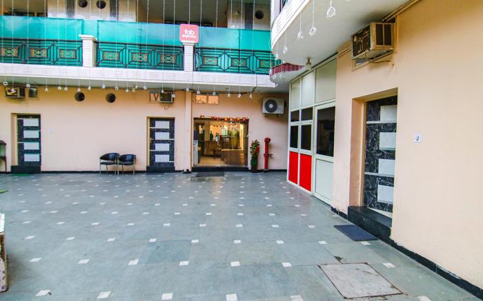 FabHotel Surya Palace 2