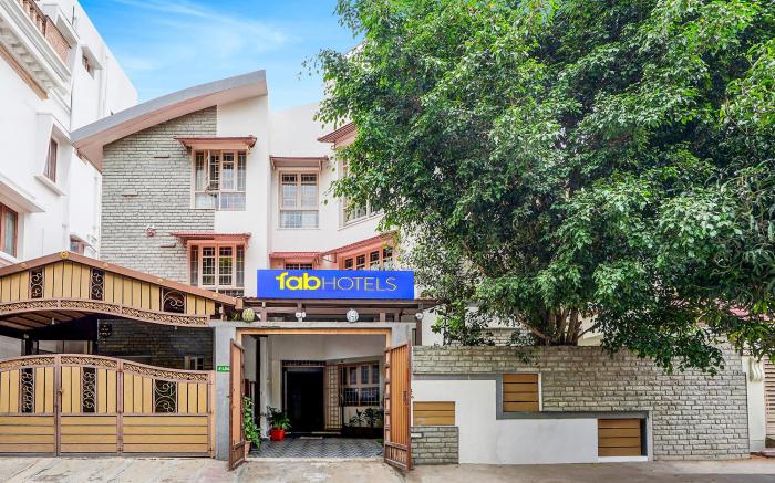 FabHotel Srinidhi Stay Inn