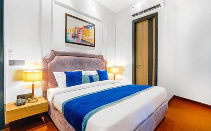 FabHotel Golden Palm