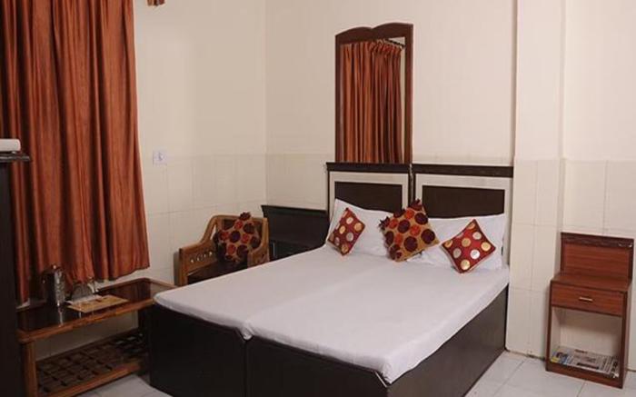 FabHotel Surya Palace 1