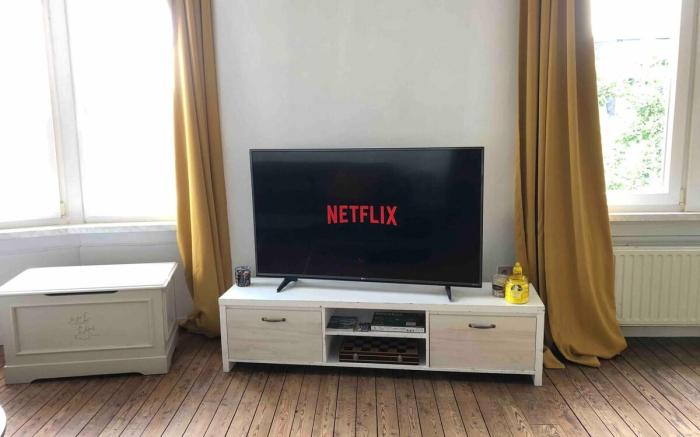 Near Station, 5 mins to Train Station