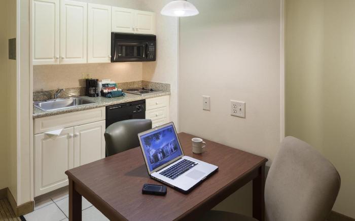 Homewood Suites by Hilton Newark-Cranford