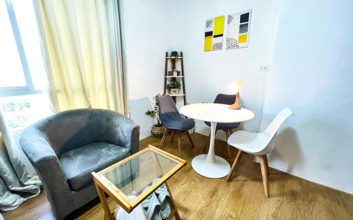 Mellow Vibes City View 2