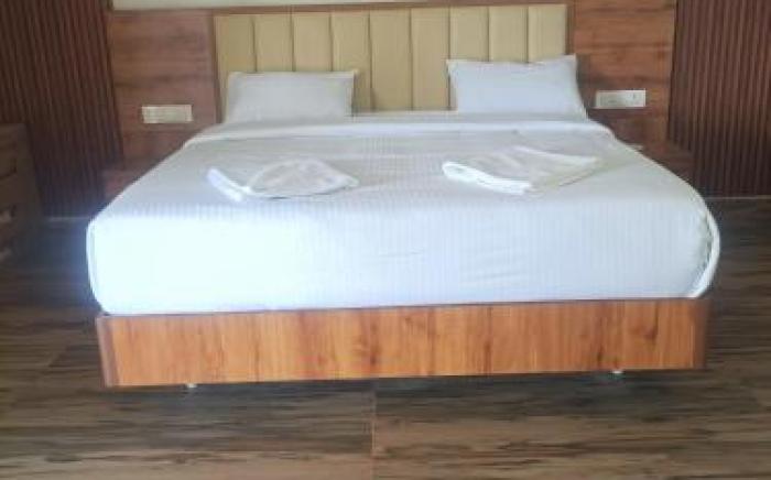 Riverside Resort Yelagiri