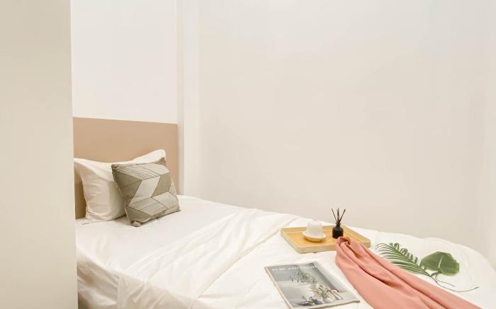 Standard 2BR Apt at Vittoria Residence By Travelio