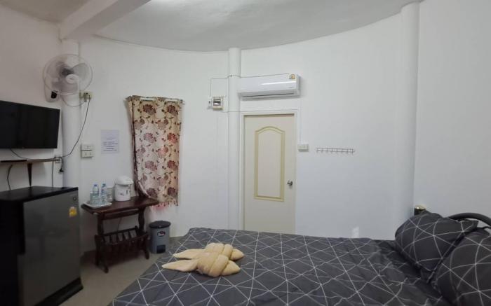 บ้านป่าสักแคมป์ เขาค้อ by chai architect