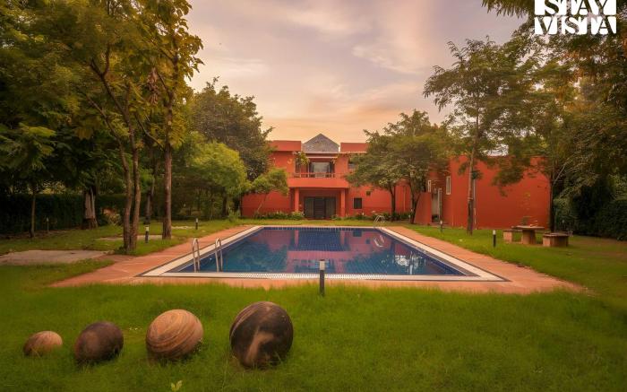 StayVista at Petals Of Dusk