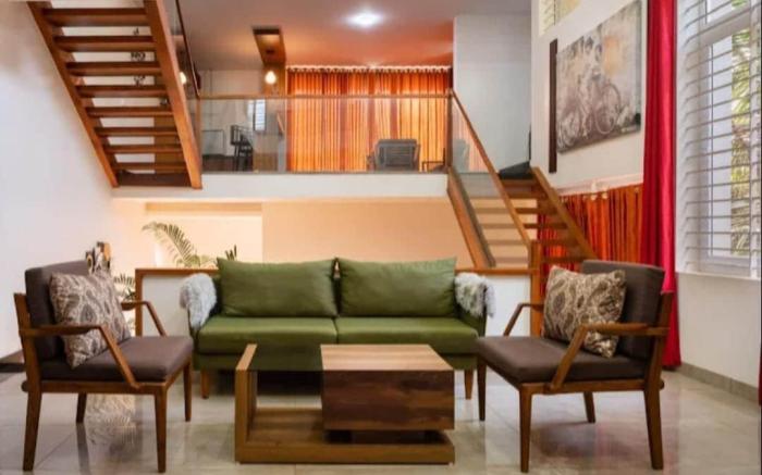 VILLA ROYAL ABODE Luxury 4 BHK for best FARM STAYS