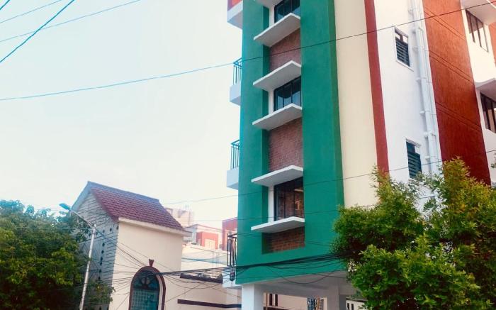 MAD2 - Spacious 2BHK @ Ram Nagar South, Madipakkam