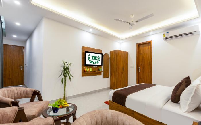 Hotel De Clark Near Delhi Airport