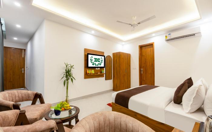 Hotel De Clark Near Delhi Airport