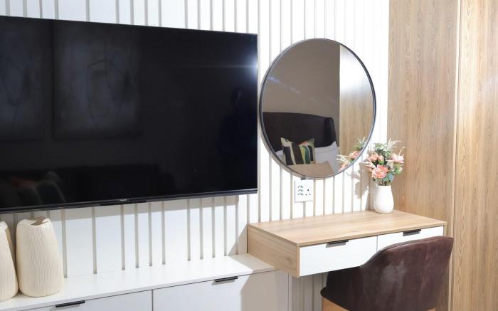 Brown, Warm and Cozy, Menlyn Maine Residences 926