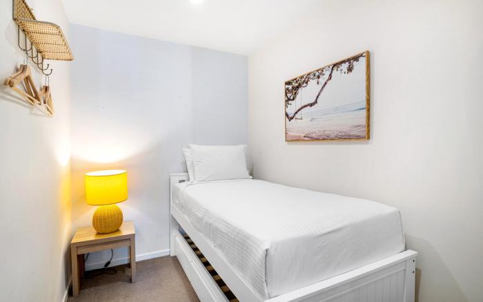 Modern 2-Bedroom Retreat Minutes from St Kilda
