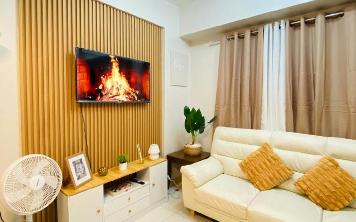 2br Camella w/ Balcony 12th flr