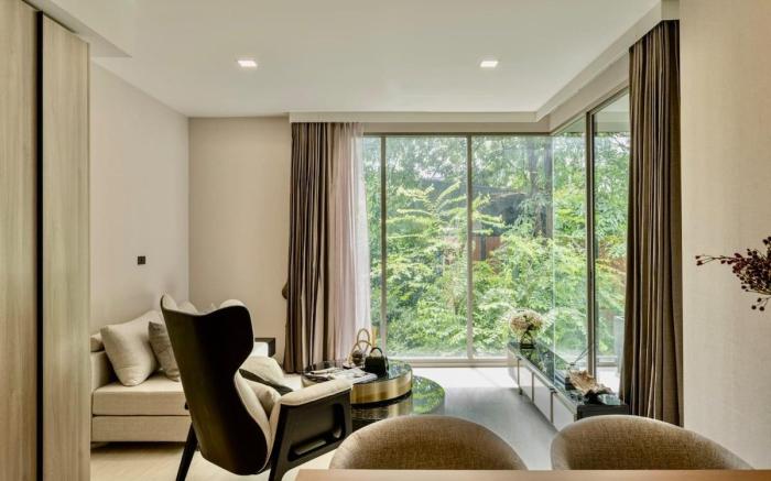 Stylish 2BR/2BA Suite in the Heart of Sukhumvit