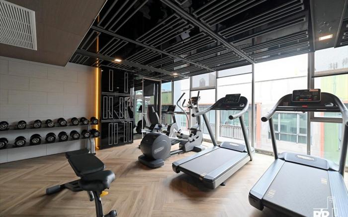 Stylish 2BR/2BA Suite in the Heart of Sukhumvit