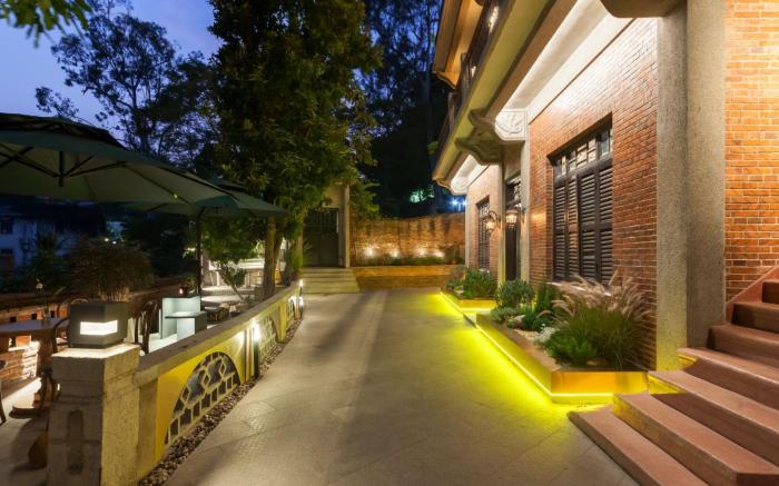 Gulangyu Island & Dai Feng Hotel