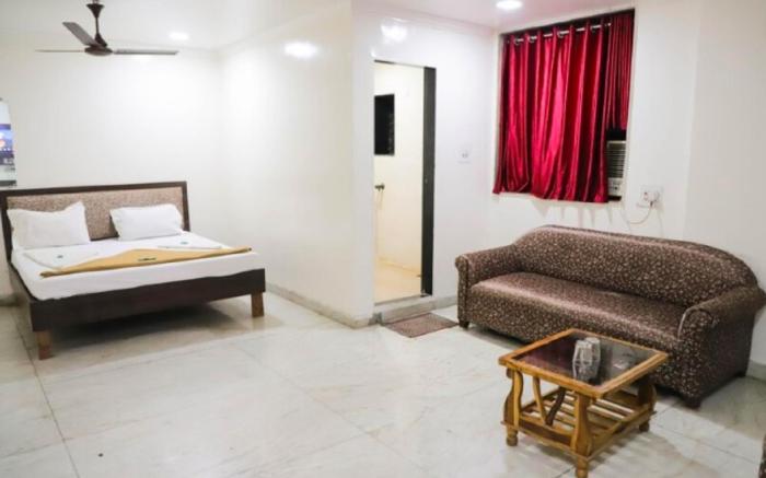 Hotel Achal Palace Lodging and Boarding