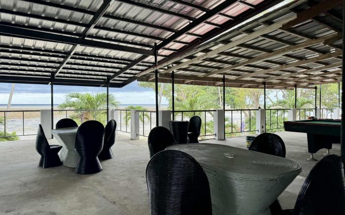 Puerto Paraiso Hostel