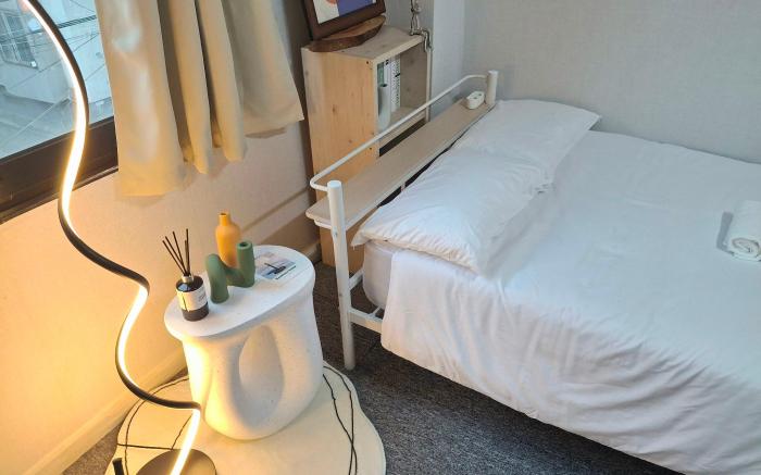 영등포역 도보 2분 우리가치 하우스 subway stn 2 mins by walk