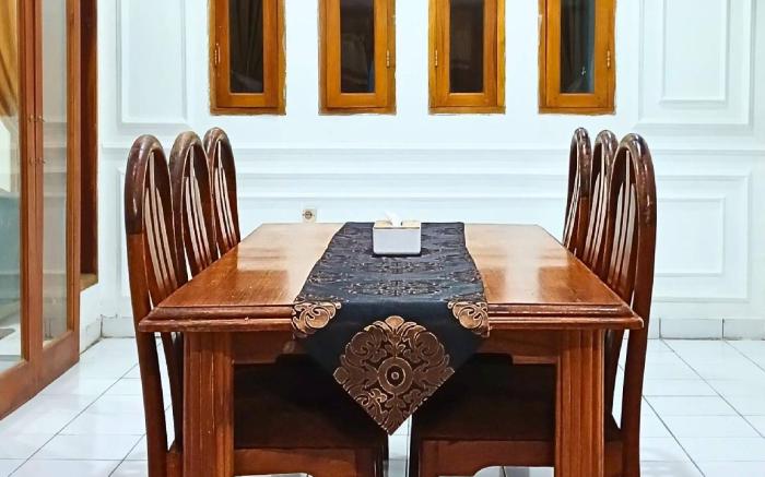 Villa Omaken Lembang