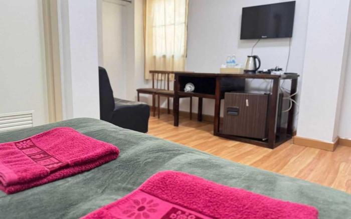 Dancenter Centre Place Hotel 