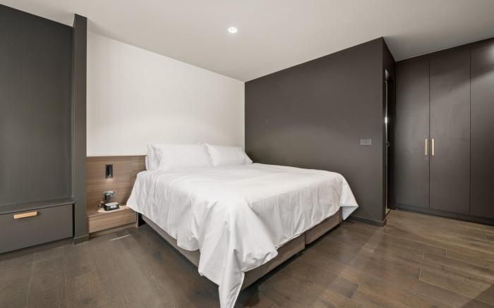 Braddon Studio with BBQ Area