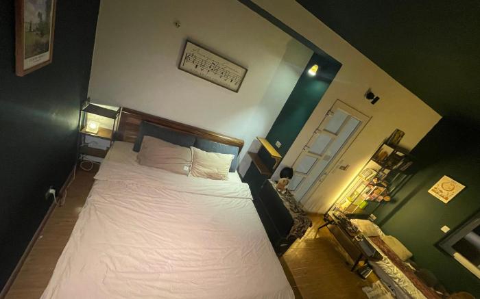 WhisperLake IdeaRoom by the Westlake