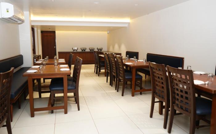 Hotel International, Kolhapur