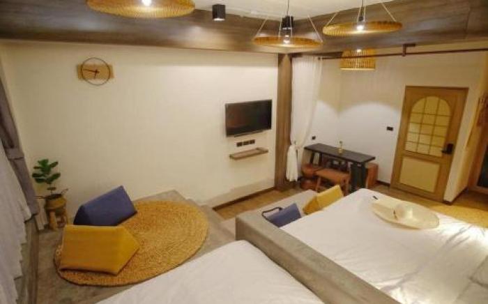 Krung Boutique Hotel