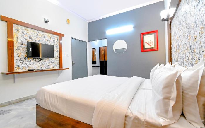 FabHotel Classic Holidays