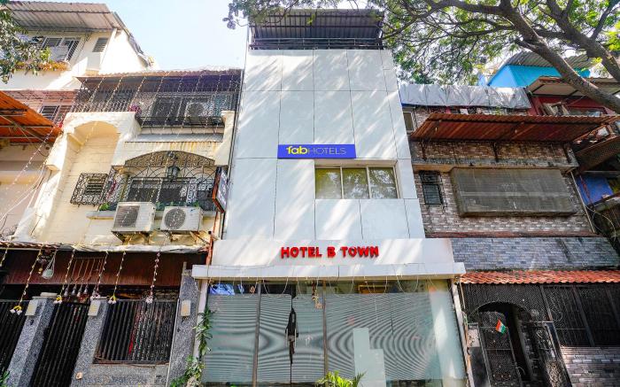 FabHotel B Town