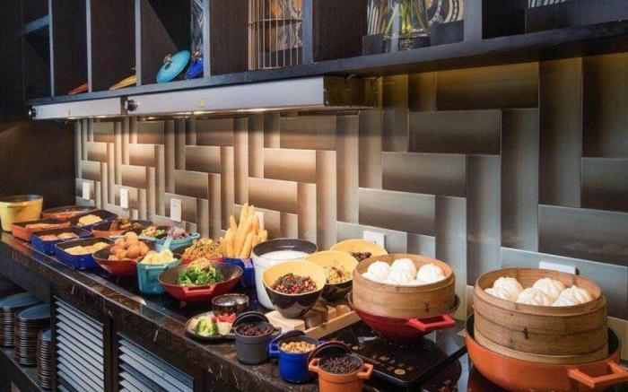 Jinjiang Metropolo Shanghai Xintiandi Hotel