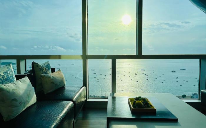 Centric Sea Pattaya 14F（300 meters from the beach)