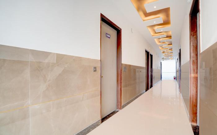 SPOT ON G Grand Hotel