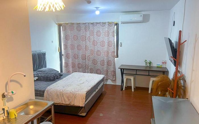 Homey place to stay Amethyst Tower 11th Floor